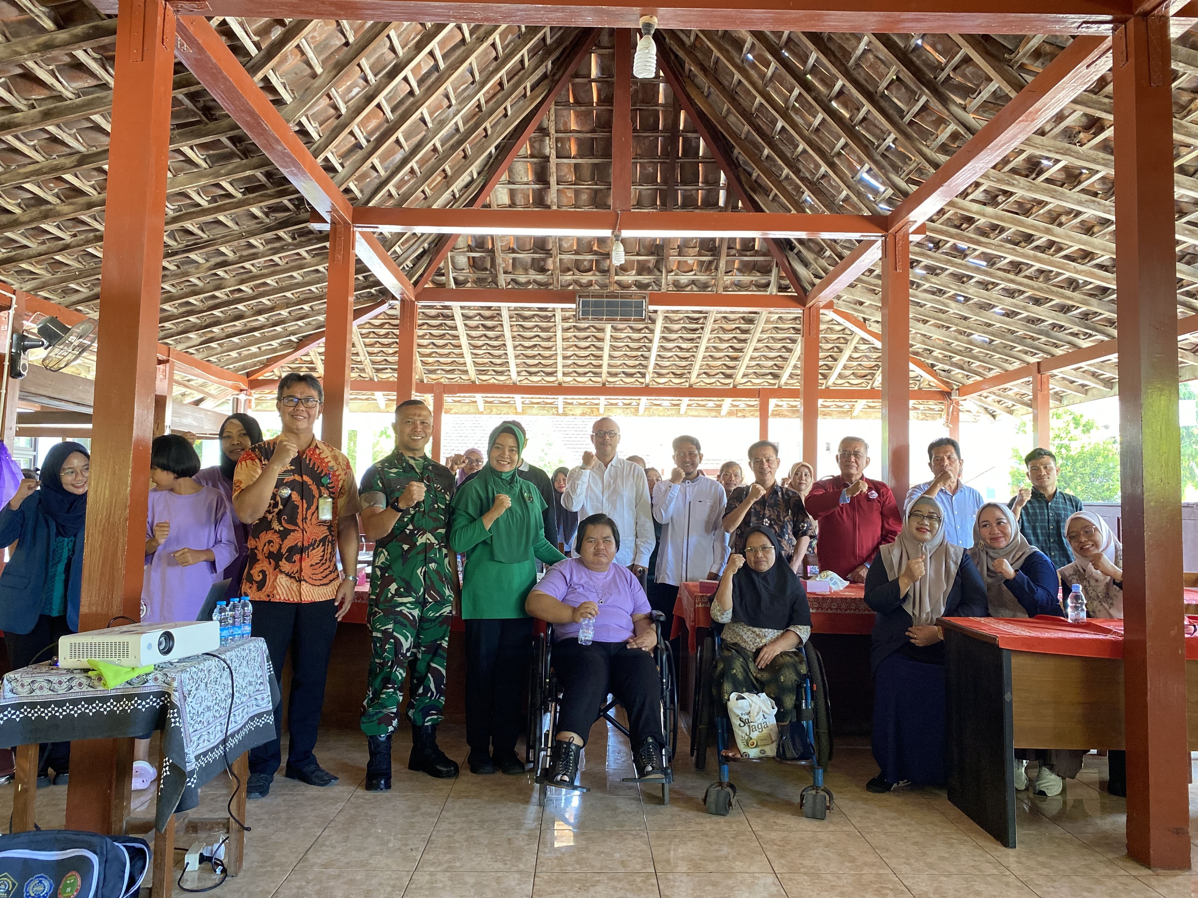 Universitas Airlangga Berikan Dampingan pada Kelompok Rentan di Nanggulan